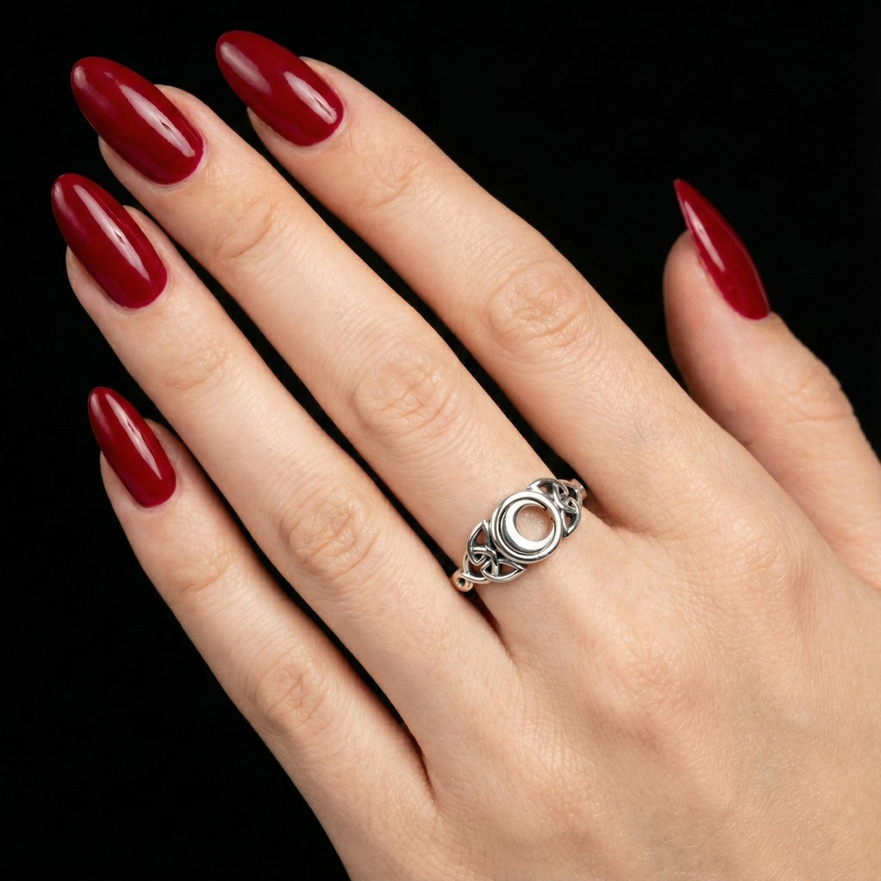 Ladies 925 Sterling Silver Irish Celtic Trinity Knot Celestial Moon Ring