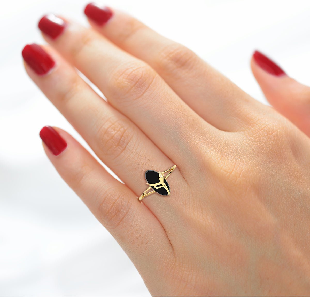 Ladies 14K Yellow Gold Genuine Oval Black Onyx Diamond Ring